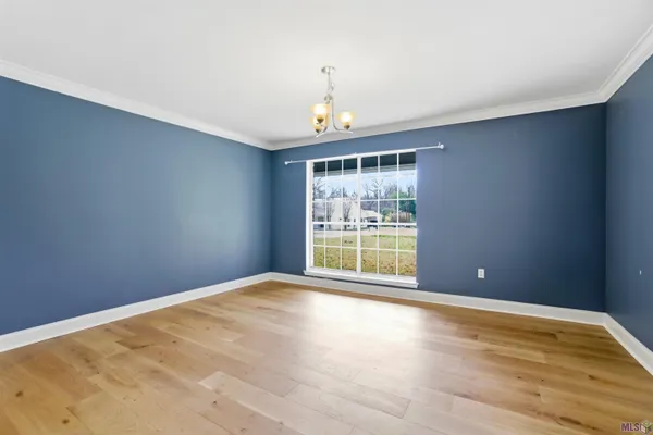 $395,000 | 9693 Charlotte Armstrong Drive, St. Francisville, LA 70775