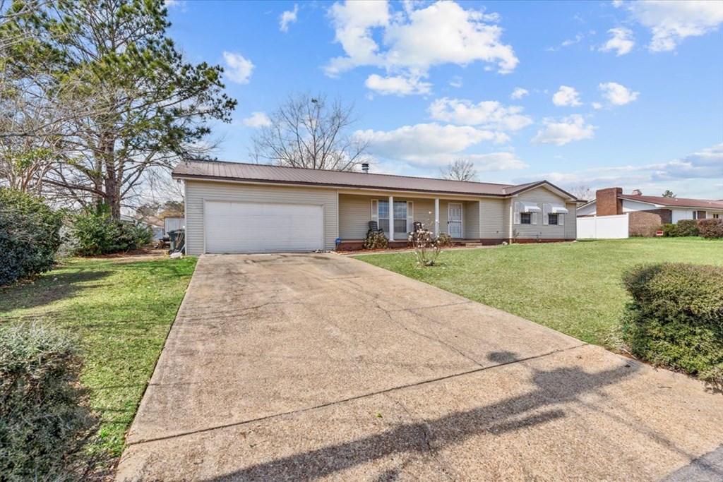 2703 Rocky Branch Road Dothan, AL 36303 - Photo 2 of 23 Gallery Image 2