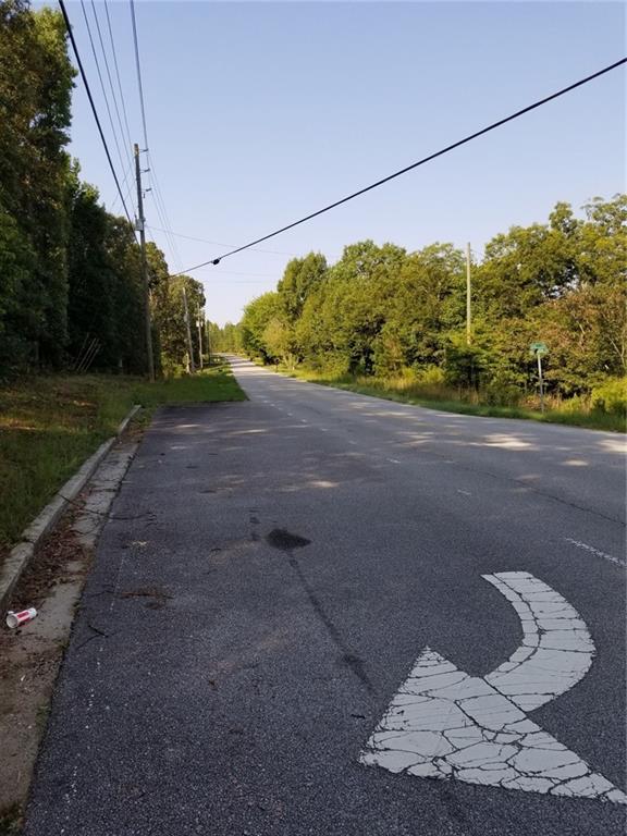 4885 Hog Mountain Road Flowery Branch, GA 30542 - Photo 4 of 5