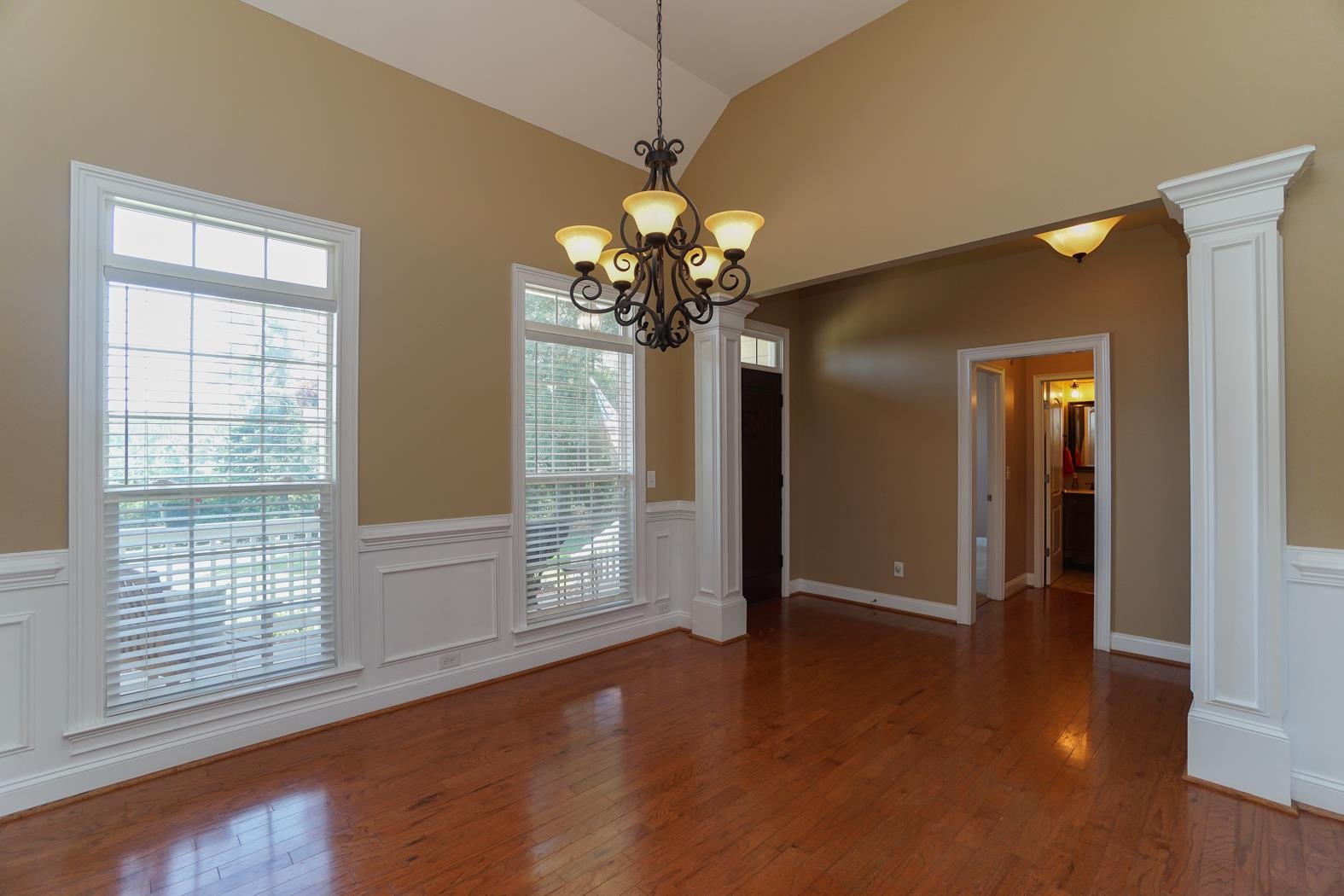 391 Barnett Road Greer, SC 29651 - Photo 5 of 36 Gallery Image 5