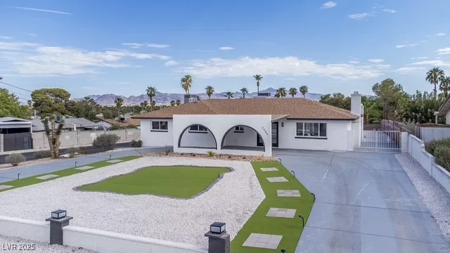 $4,000 | 3485 Shamrock Avenue, Las Vegas, NV 89120