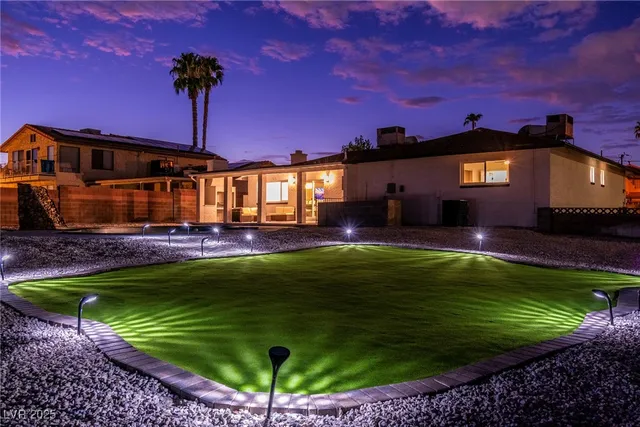 $4,000 | 3485 Shamrock Avenue, Las Vegas, NV 89120