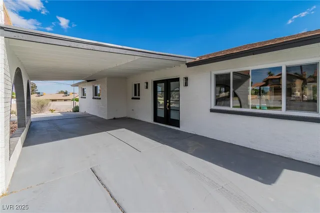 $4,000 | 3485 Shamrock Avenue, Las Vegas, NV 89120
