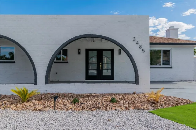 $4,000 | 3485 Shamrock Avenue, Las Vegas, NV 89120