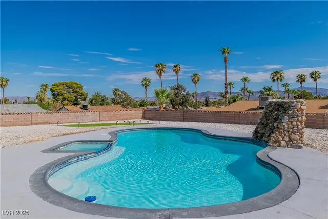 $4,000 | 3485 Shamrock Avenue, Las Vegas, NV 89120