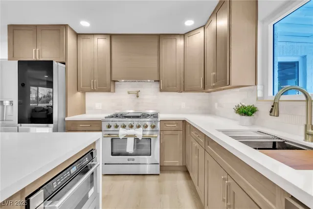 $4,000 | 3485 Shamrock Avenue, Las Vegas, NV 89120