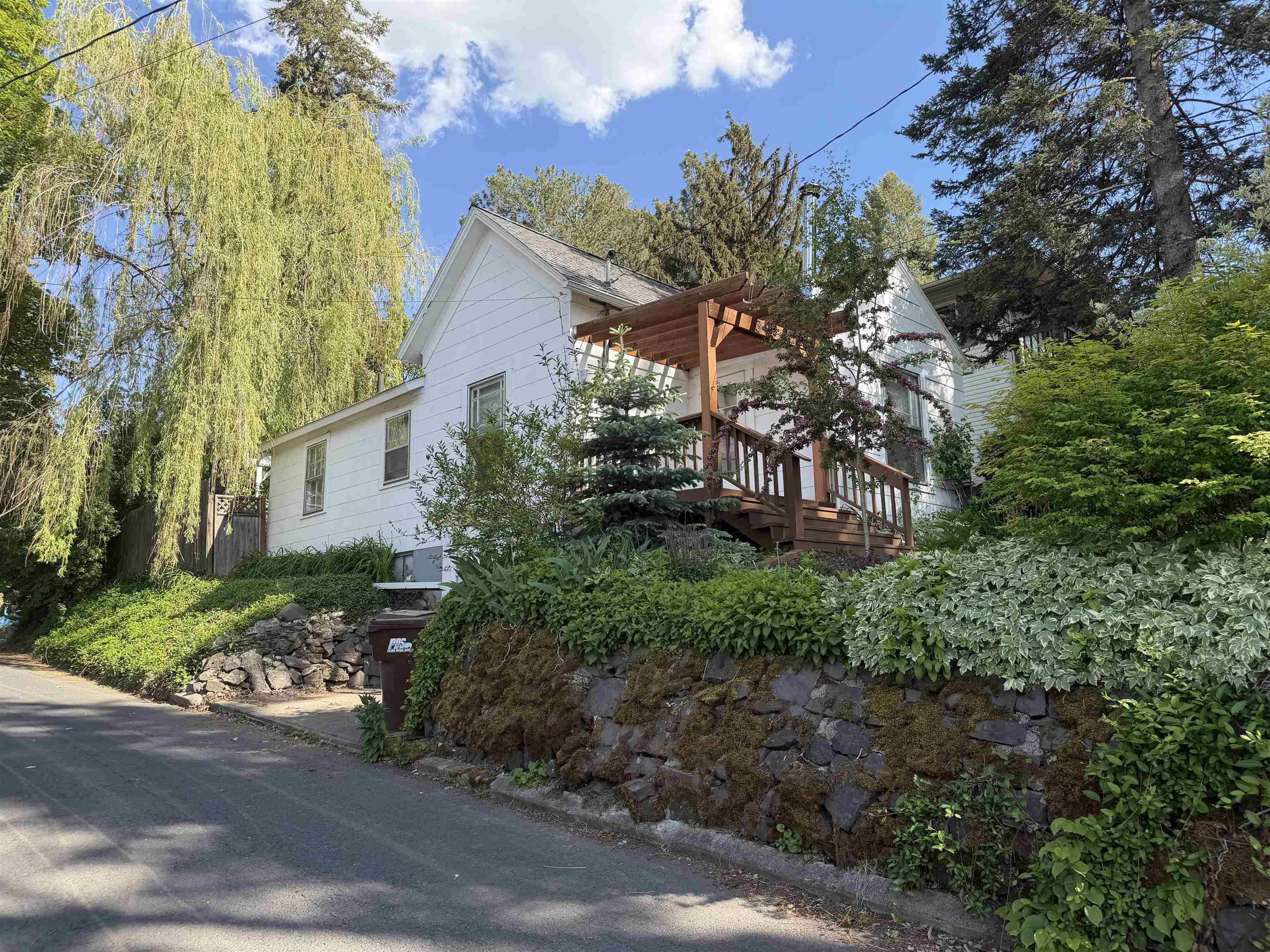 340 Southeast High Street Pullman, WA 99163 - Photo 3 of 27