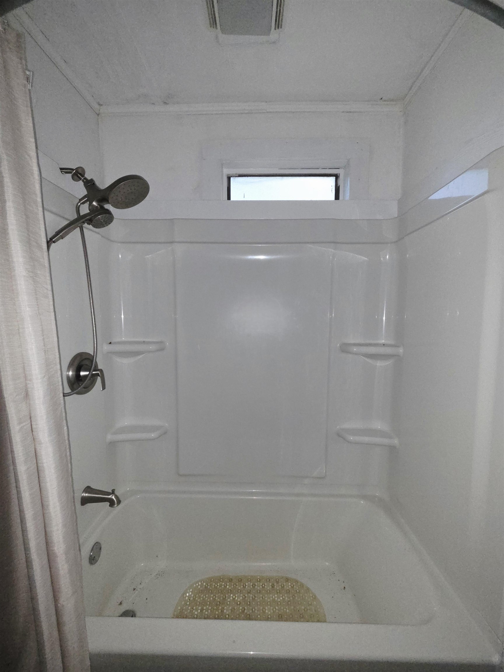 302 West Spring Place Perry, FL 32347 - Photo 2 of 24