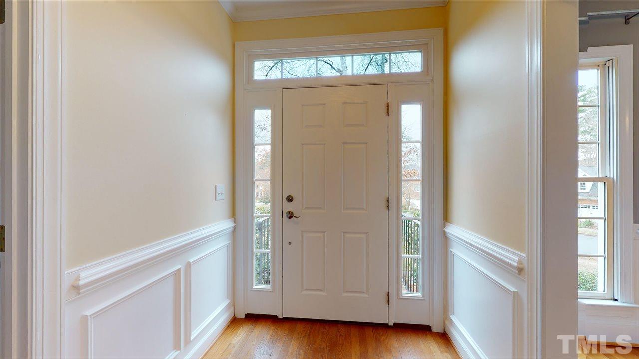 9408 Floral Ridge Court Raleigh, NC 27613 - Photo 3 of 30