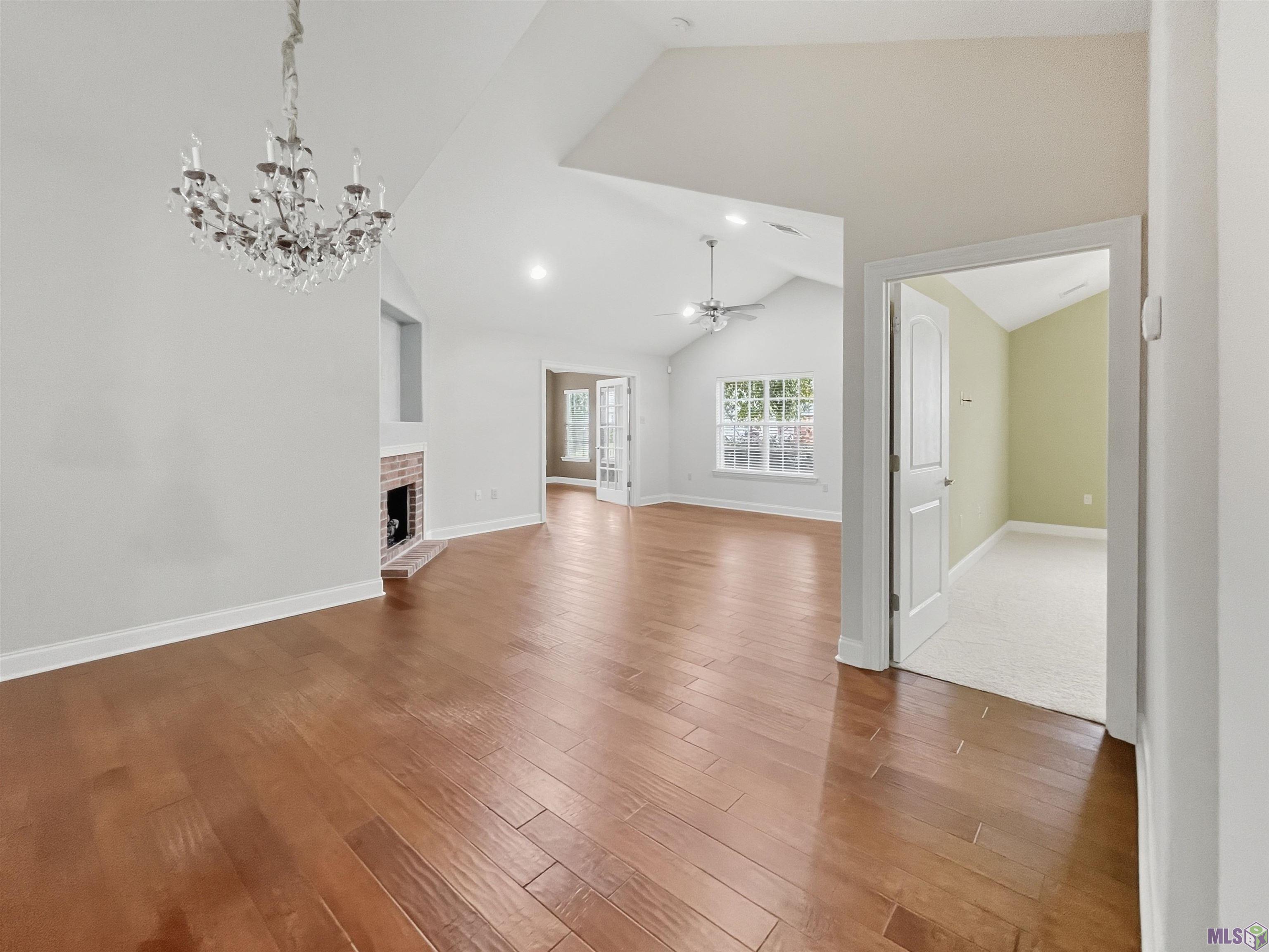 7111 Village Charmant Drive, Unit 94 Baton Rouge, LA 70809 - Photo 4 of 18