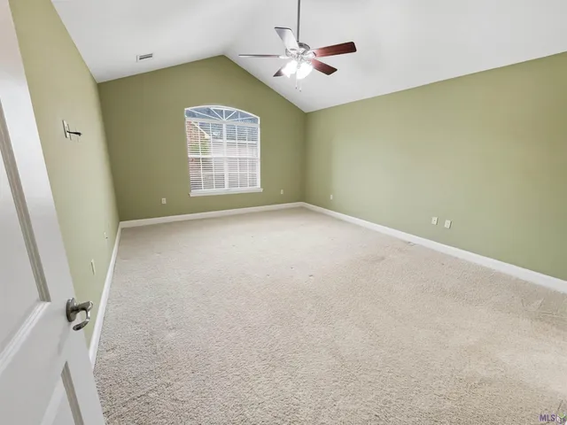 $299,990 | 7111 Village Charmant Drive, Unit 94, Baton Rouge, LA 70809