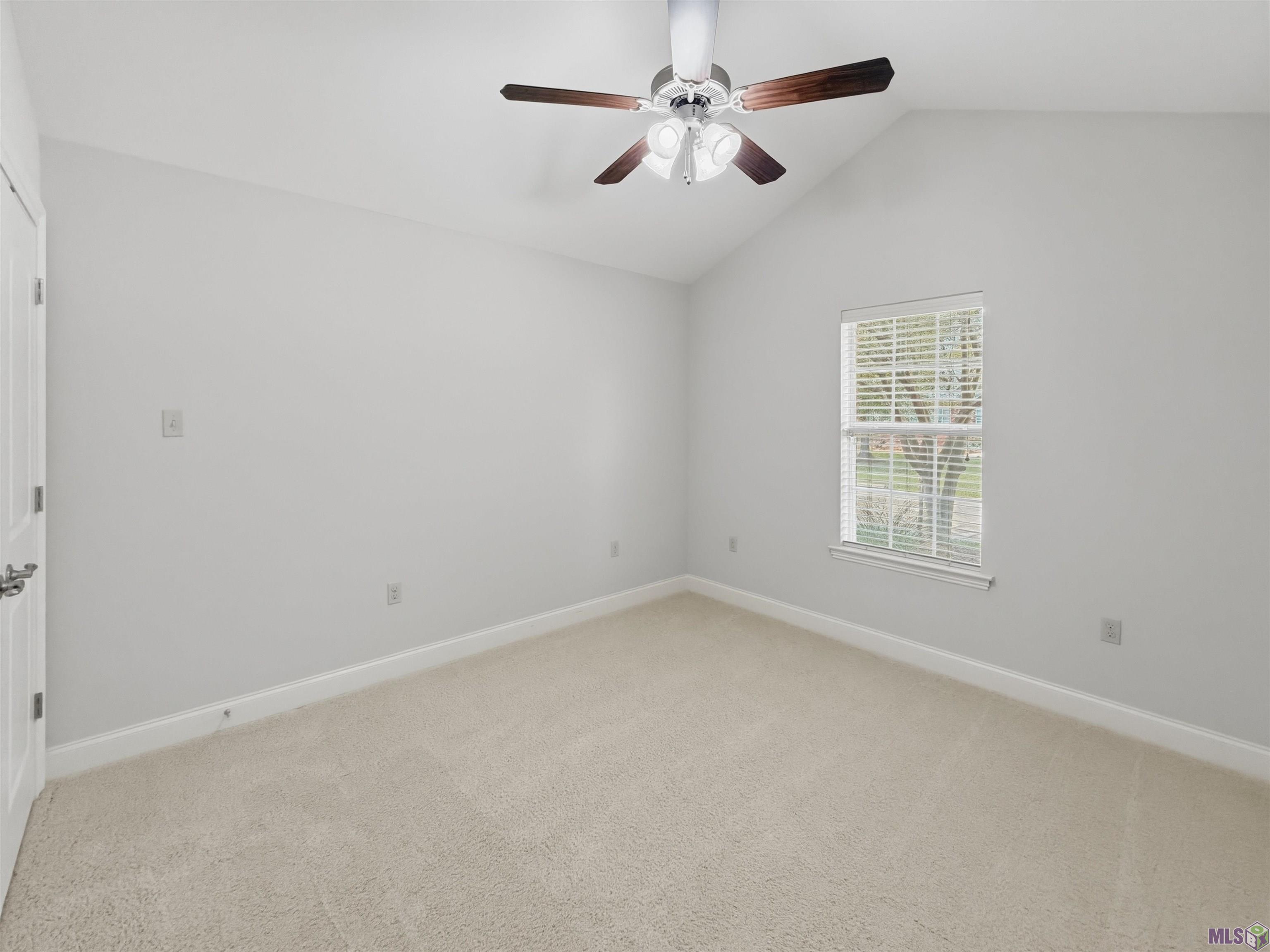 7111 Village Charmant Drive, Unit 94 Baton Rouge, LA 70809 - Photo 9 of 12