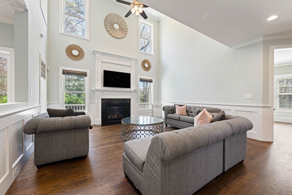 12 Pelham Road Weston, MA 02493 - Photo 12 of 34