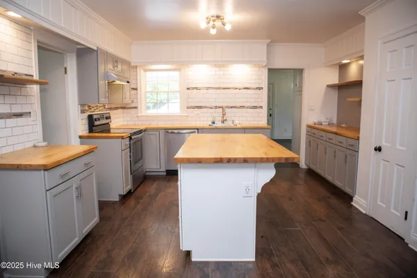 $269,900 | 119 Watson Street, Enfield, NC 27823