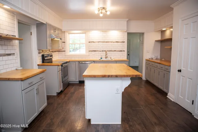 $269,900 | 119 Watson Street, Enfield, NC 27823