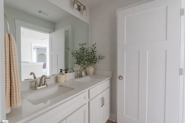 $410,000 | 473 Fenwick Drive, Woodruff, SC 29388