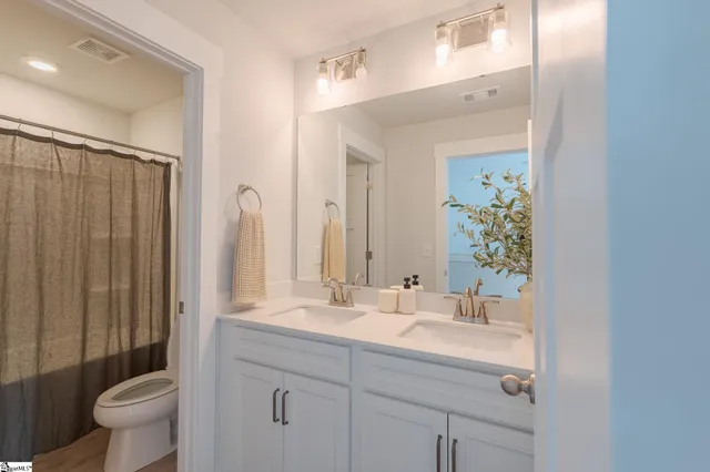 $410,000 | 473 Fenwick Drive, Woodruff, SC 29388