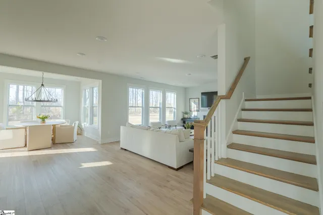 $410,000 | 473 Fenwick Drive, Woodruff, SC 29388