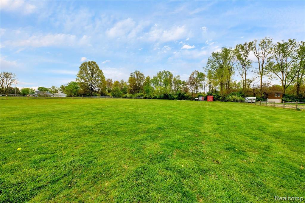 69 West Sub Station Road Temperance, MI 48182 - Photo 41 of 65