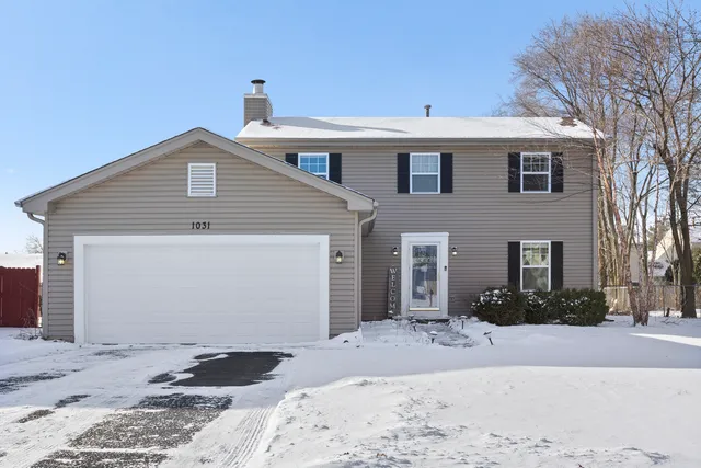 $385,000 | 1031 Timberwood Lane, Algonquin, IL 60102