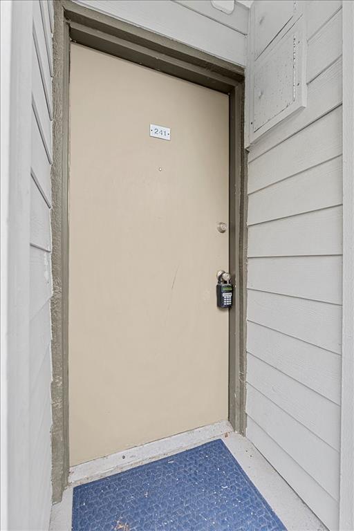 4859 Cedar Springs Road, Unit 241 Dallas, TX 75219 - Photo 35 of 38 a view of door
