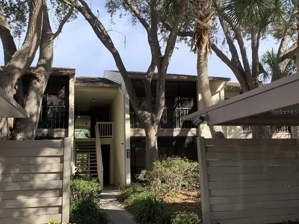 $1,800 | 622 Bird Bay Drive South, Unit 203, Venice, FL 34285
