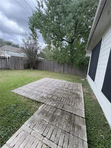 $2,300 | 2230 Laurel Oaks Drive, Houston, TX 77014