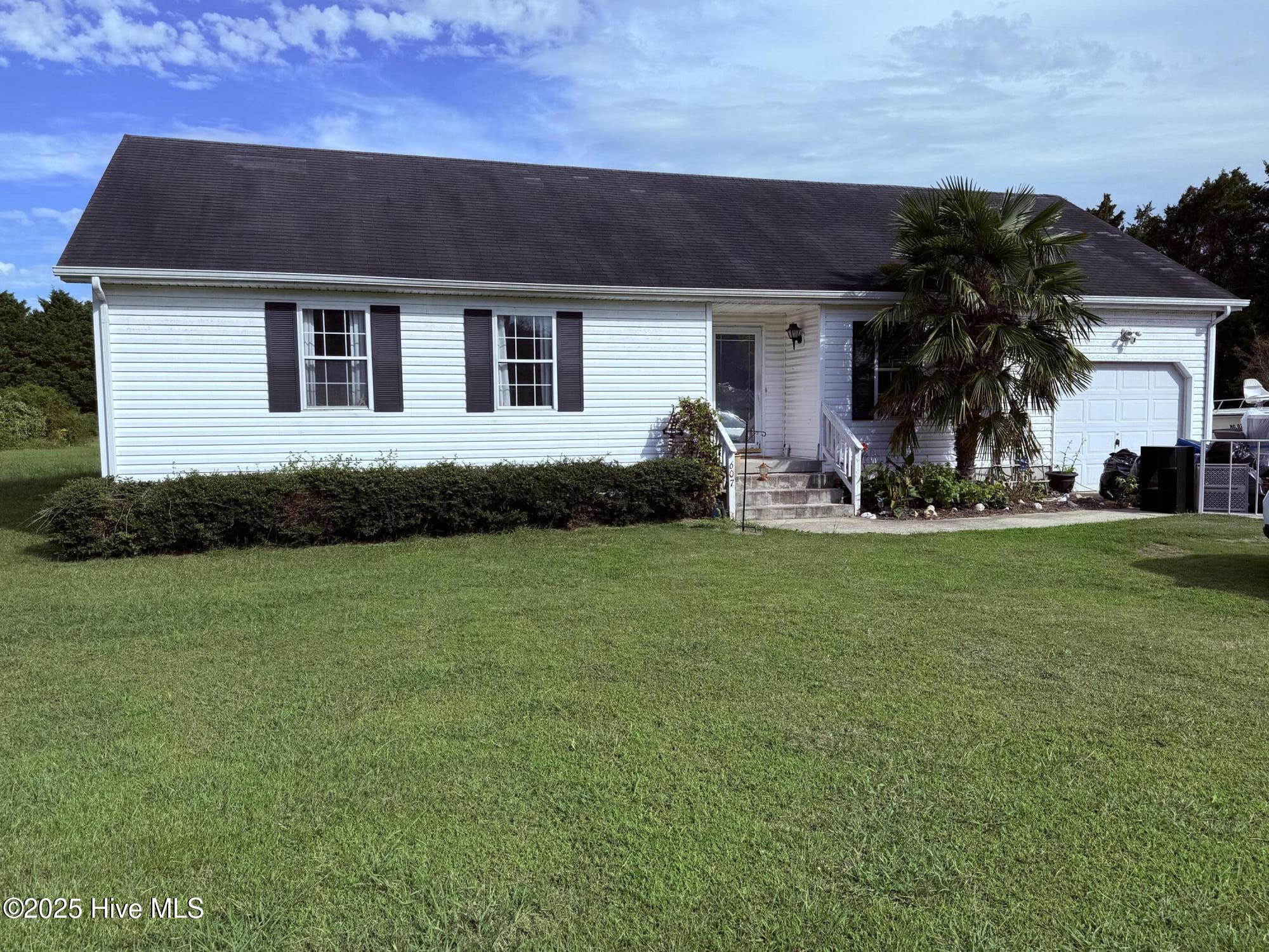 607 Aydlett Road Aydlett, NC 27916 - Photo 1 of 14 607 Aydlett Rd