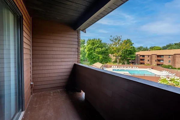 $1,950 | 17 Davis Road, Unit C9, Acton, MA 01720