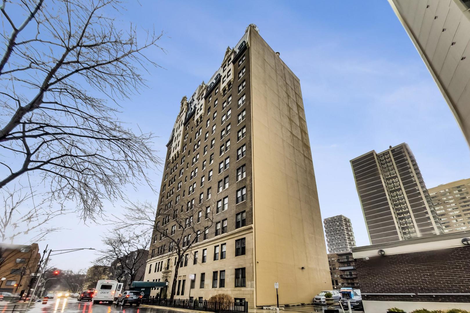 6101 North Sheridan Road, Unit 6H Chicago, IL 60660 - Photo 2 of 29 front view of a building