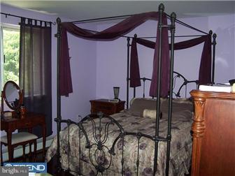 465 Sharon Road Colmar, PA 18915 - Photo 6 of 10 Bedroom - Main