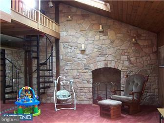 465 Sharon Road Colmar, PA 18915 - Photo 8 of 10 Family Room