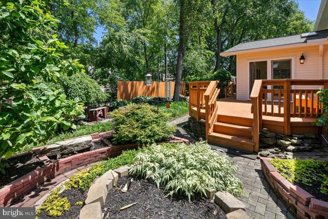 $820,000 | 8513 Bound Brook Lane, Alexandria, VA 22309