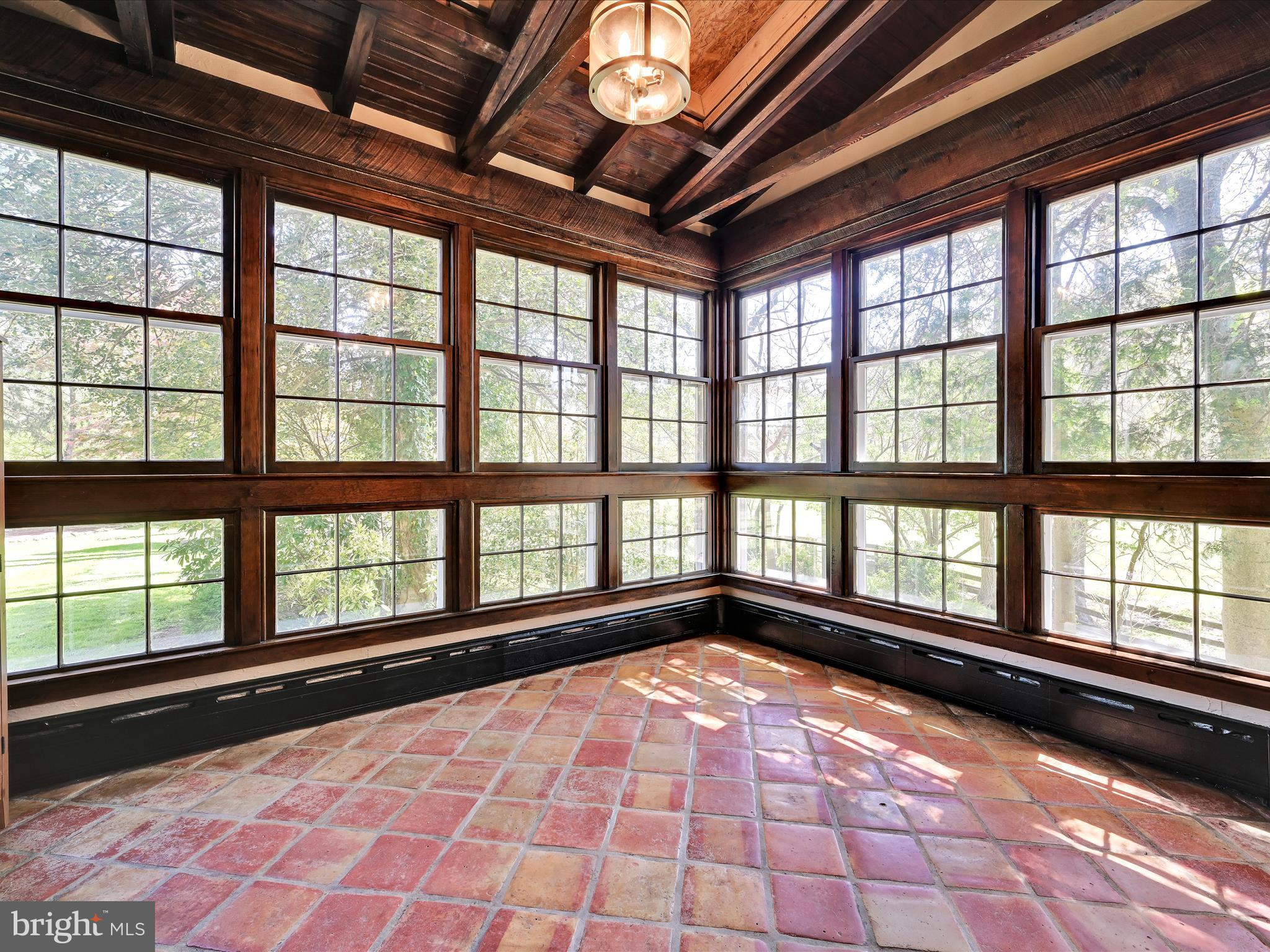 21 Sheeder Mill Road Spring City, PA 19475 - Photo 13 of 87 Breakfast Nook