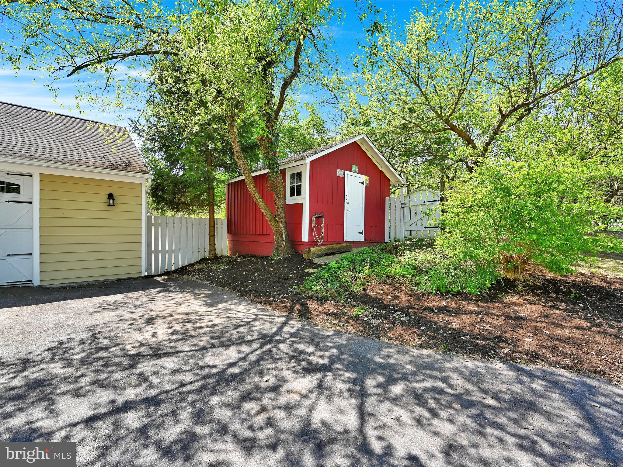 21 Sheeder Mill Road Spring City, PA 19475 - Photo 46 of 87 Garage