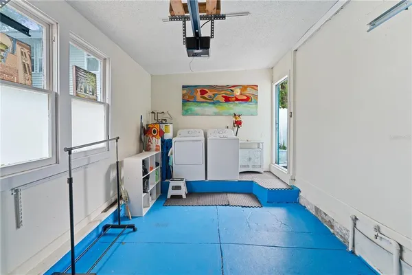 $3,100 | 914 North 8th Street North, Unit 1, St. Petersburg, FL 33701