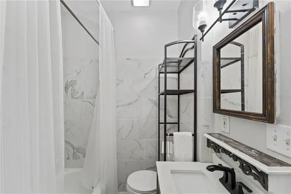 $3,100 | 914 North 8th Street North, Unit 1, St. Petersburg, FL 33701