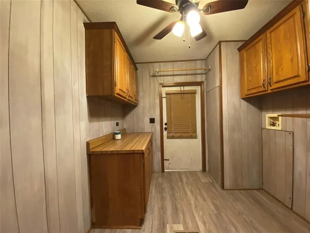 $2,200 | 6809 Red Fox Court, Granbury, TX 76049