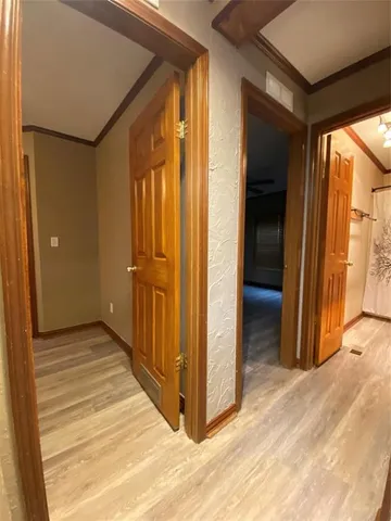 $2,200 | 6809 Red Fox Court, Granbury, TX 76049