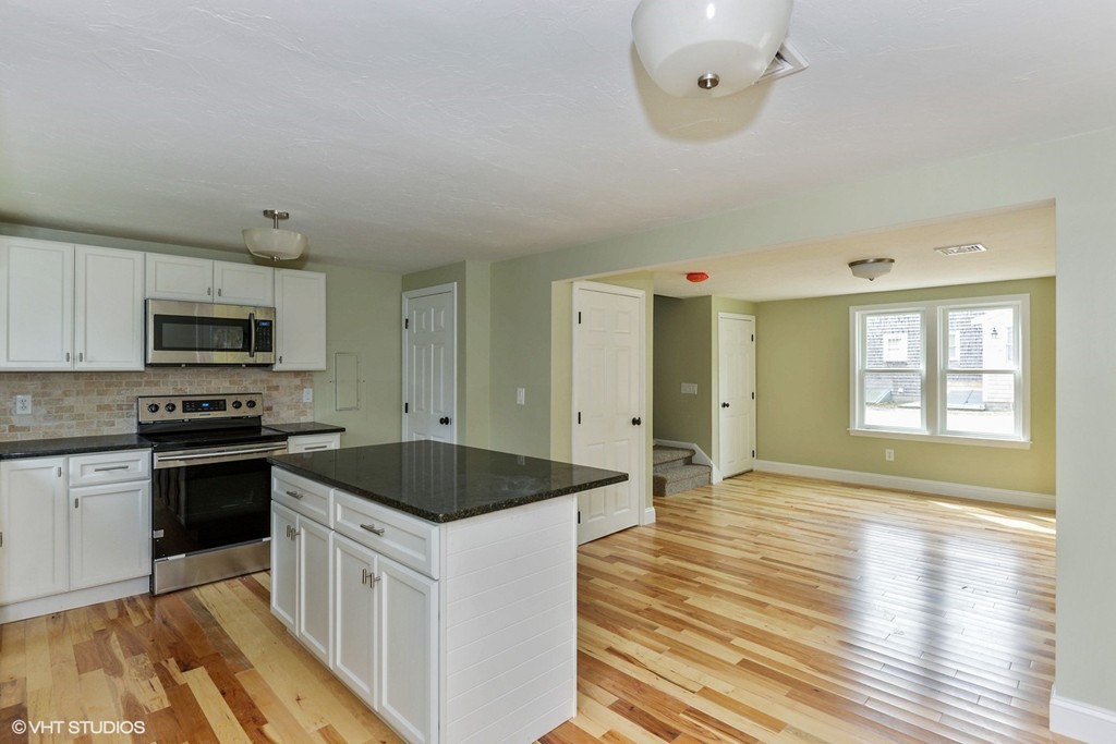 223 Rock Harbor Road, Unit 3 Orleans, MA 02653 - Photo 1 of 15 Gallery Image 1