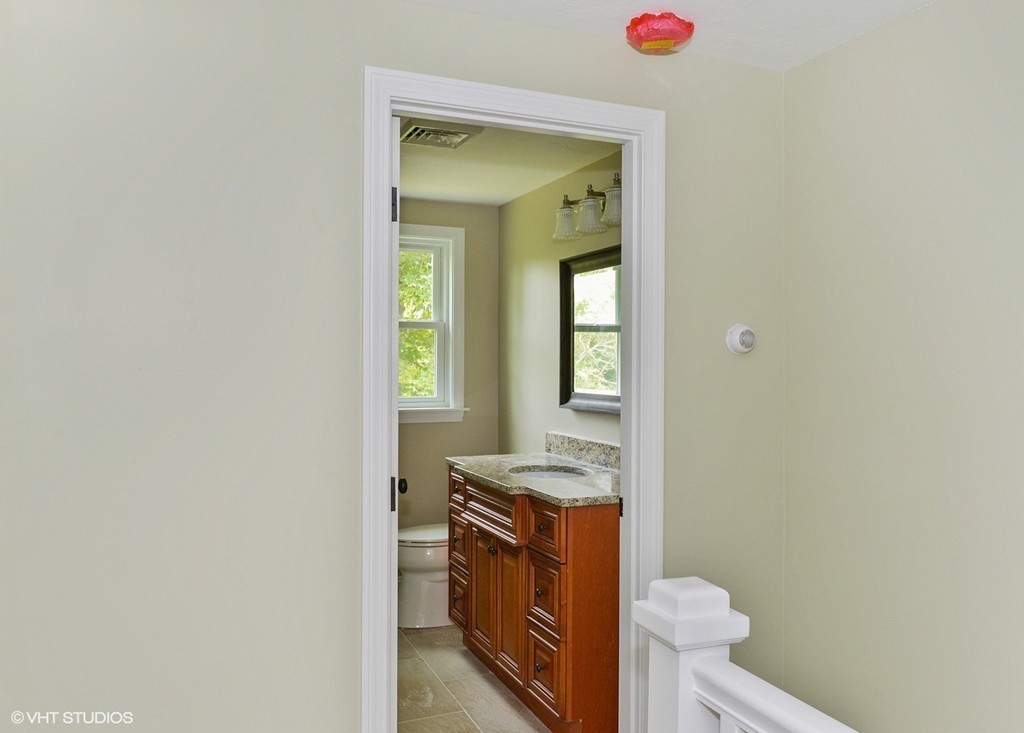 223 Rock Harbor Road, Unit 3 Orleans, MA 02653 - Photo 9 of 15 Gallery Image 9