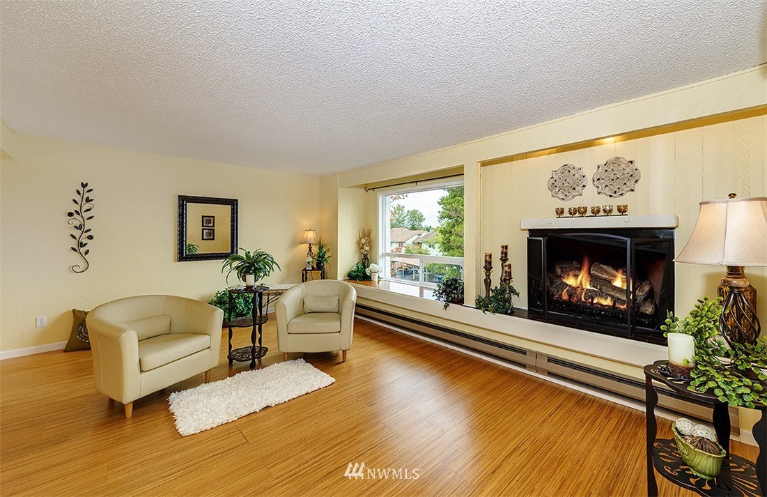 7581 Old Redmond Road, Unit 5 Redmond, WA 98052 - Photo 1 of 14