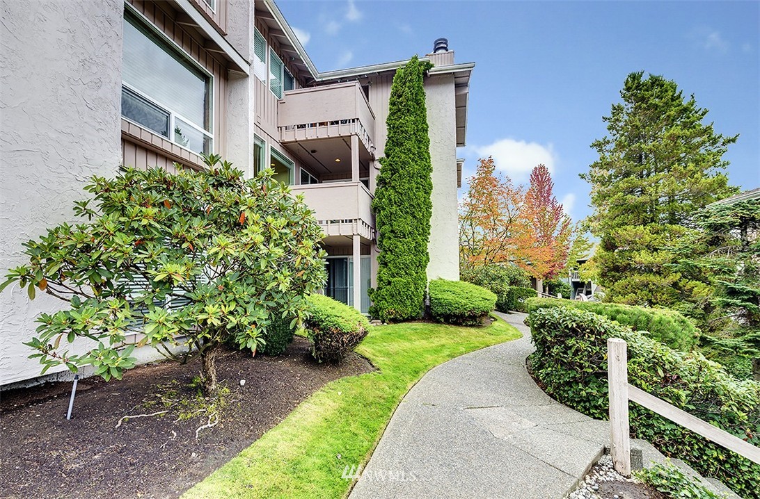 7581 Old Redmond Road, Unit 5 Redmond, WA 98052 - Photo 13 of 14