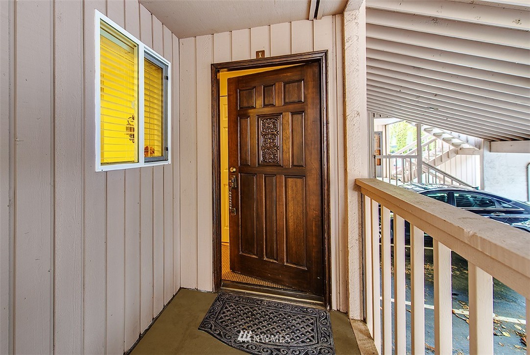 7581 Old Redmond Road, Unit 5 Redmond, WA 98052 - Photo 4 of 14