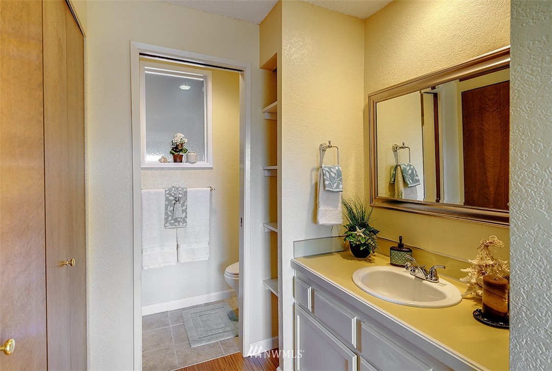 7581 Old Redmond Road, Unit 5 Redmond, WA 98052 - Photo 10 of 14