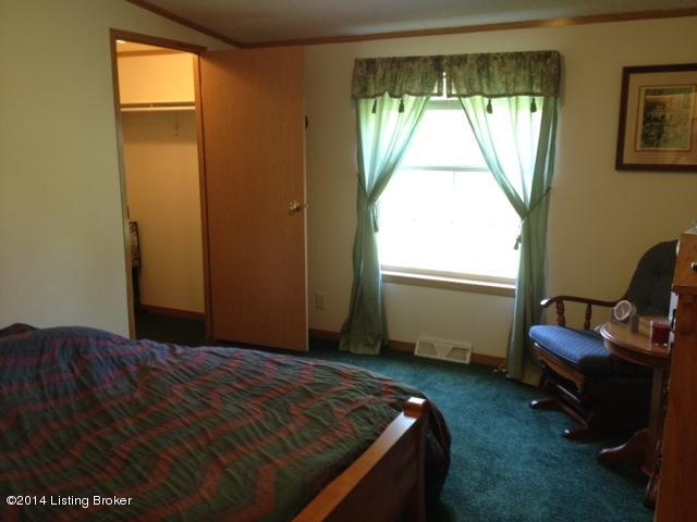 972 High Plains Road Vine Grove, KY 40175 - Photo 14 of 27 BEDROOM
