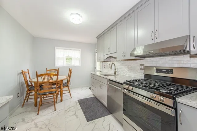 $599,900 | 4 George Street, Succasunna, NJ 07876