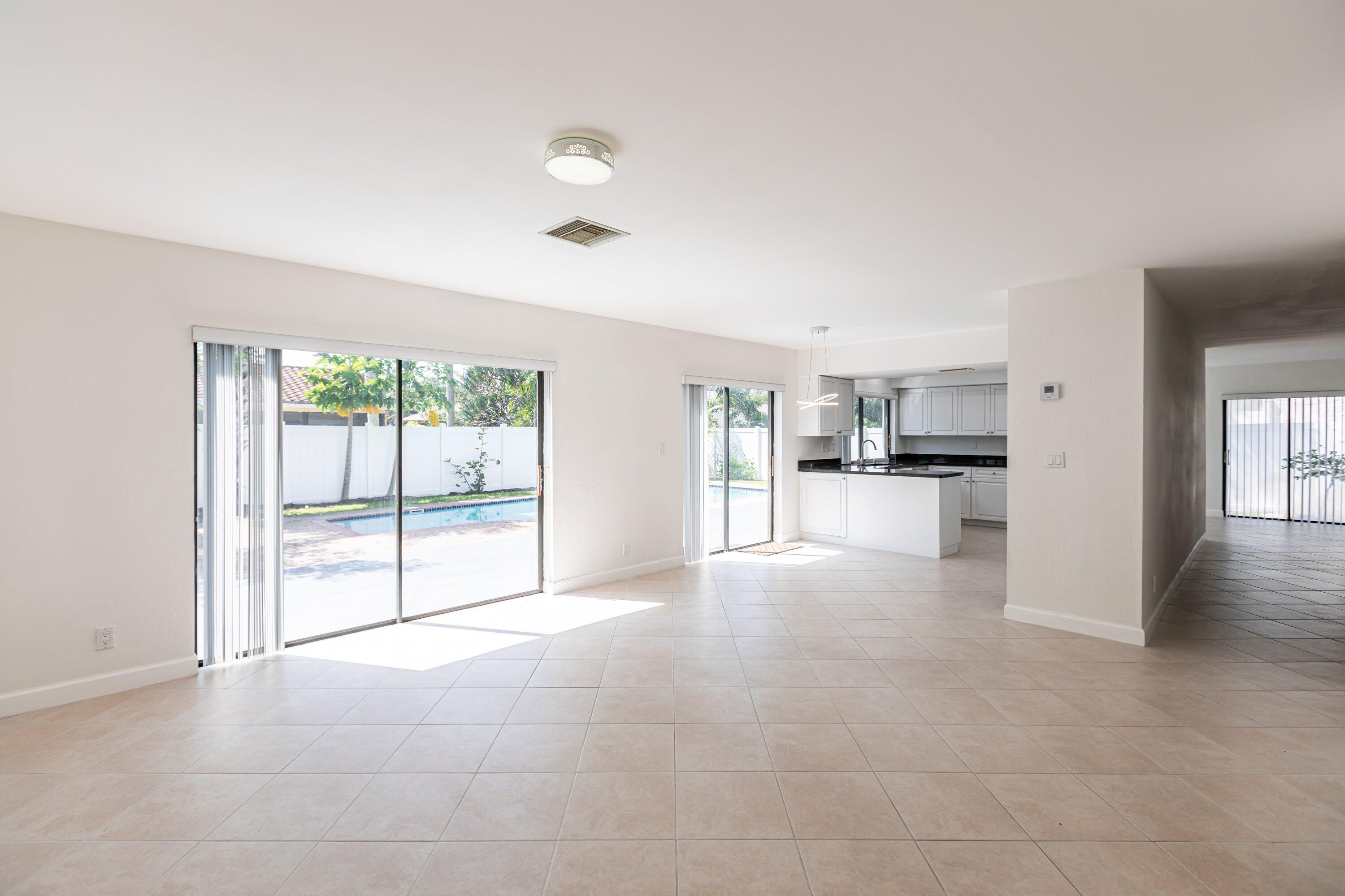 11360 Little Bear Way Boca Raton, FL 33428 - Photo 12 of 49 16-Photo-16