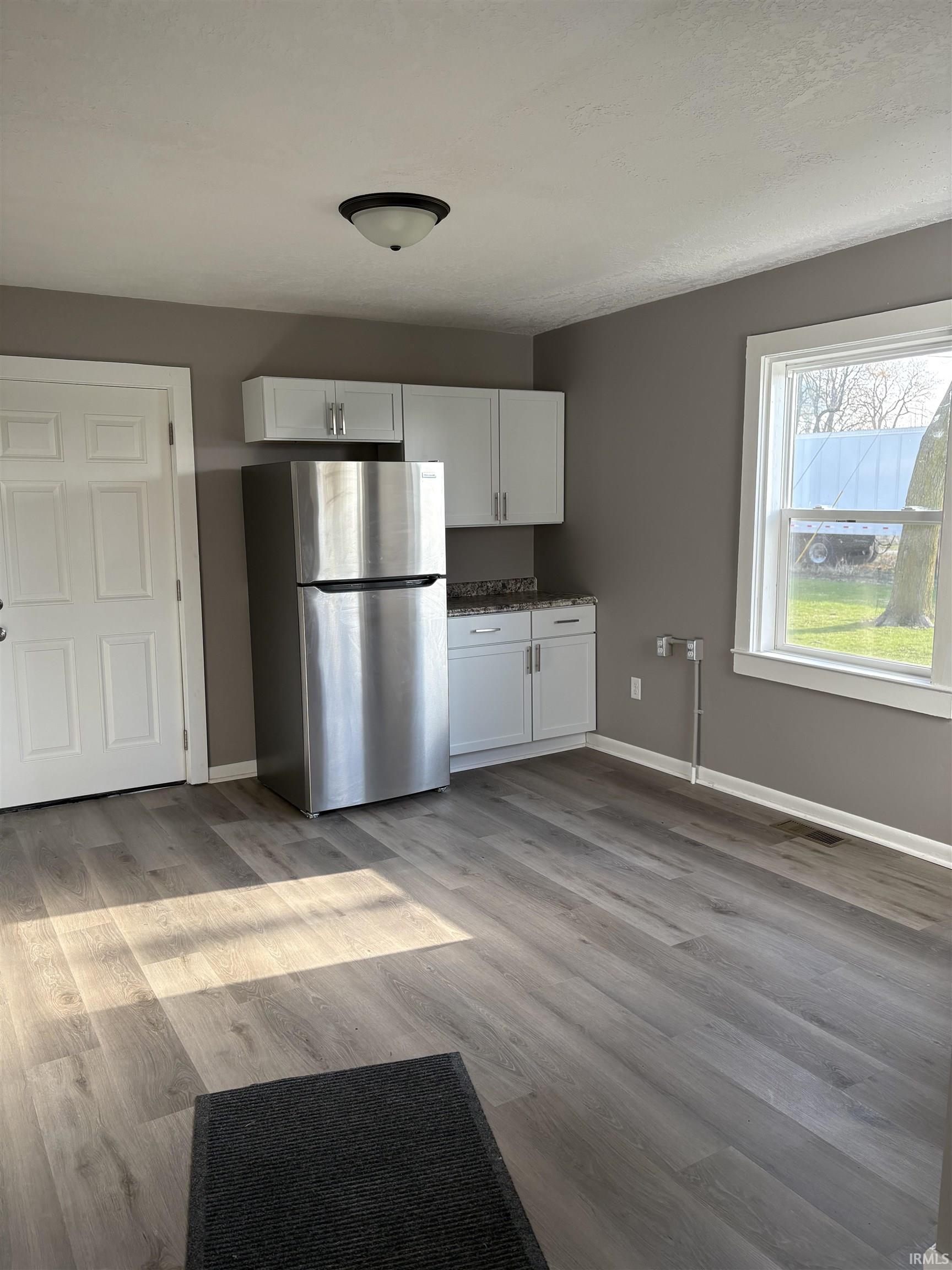 804 Nuttman Avenue Decatur, IN 46733 - Photo 6 of 17