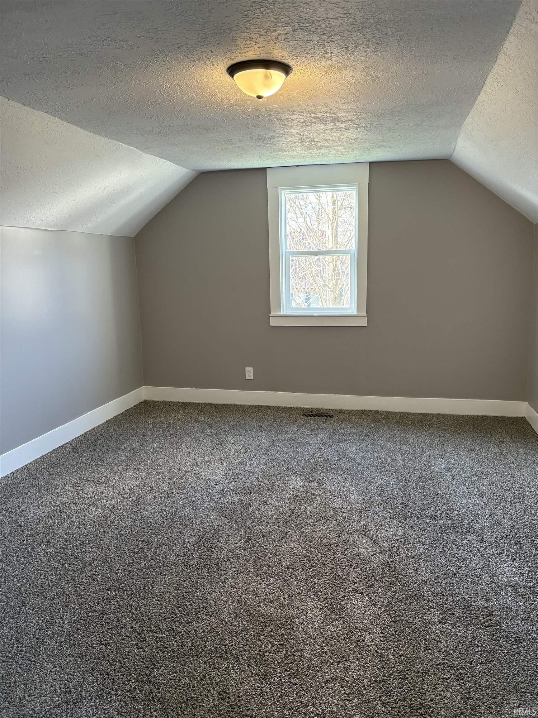 804 Nuttman Avenue Decatur, IN 46733 - Photo 10 of 17